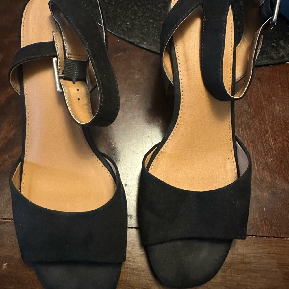 Universal Thread Elegant Black Women's Sandals 11w - image 1